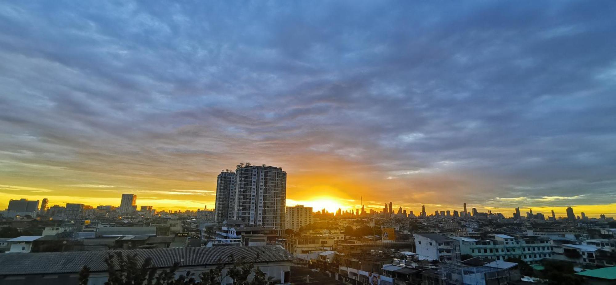 Suncity Condo Bangkok Exterior foto